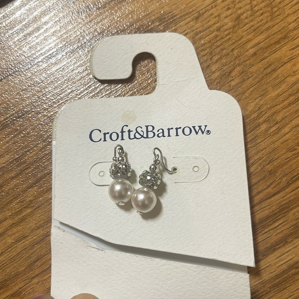 Croft & Barrow Pearl and Crystal Earring